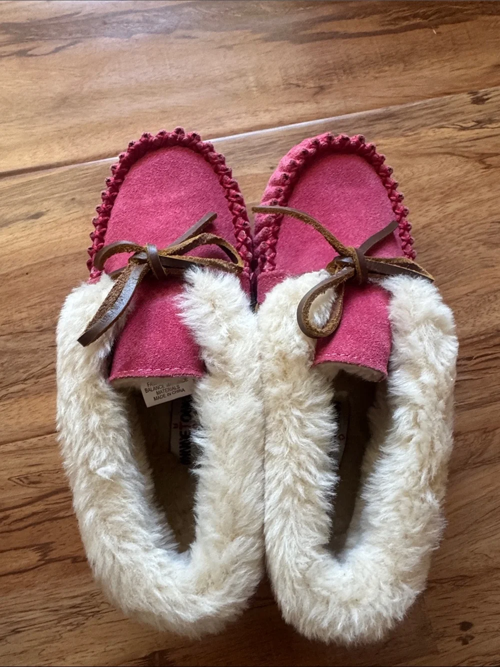 Minnetonka Pink Suede Moccasins with Cream Faux Fur Trim for Kids